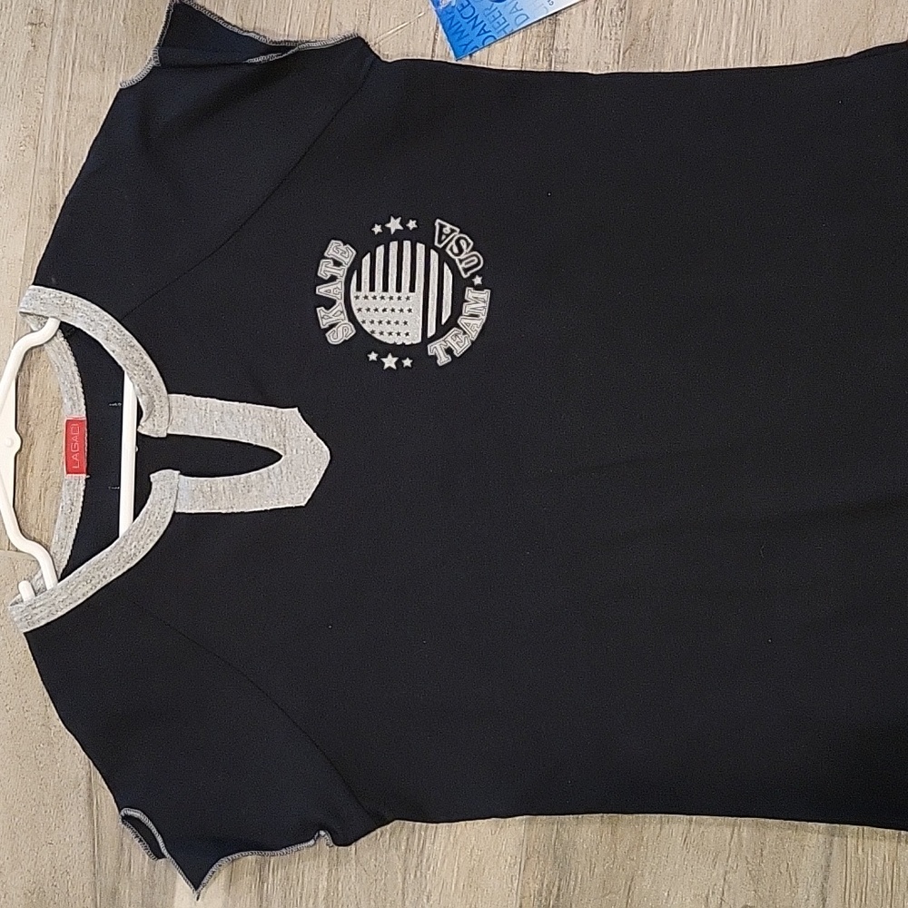 Junior top with skate print